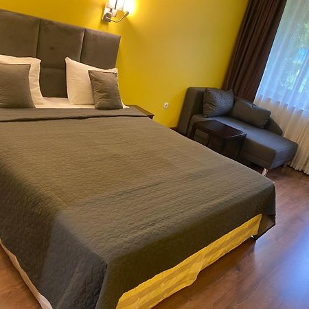 Park Hotel Fairy Čiflik Exteriér fotografie