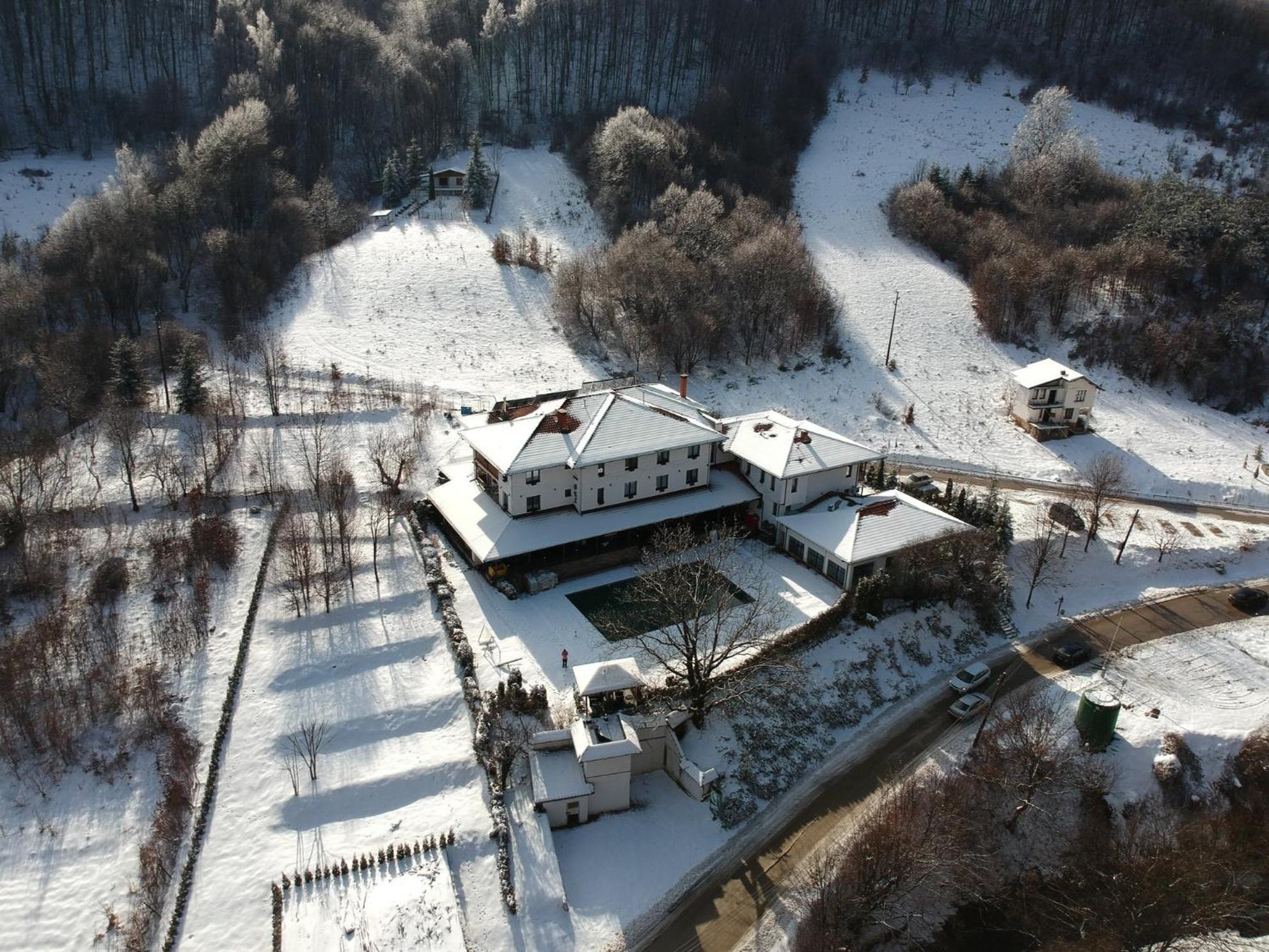 Park Hotel Fairy Čiflik Exteriér fotografie